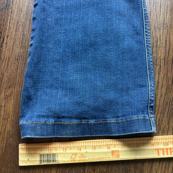 SPANX Flare High Rise Pull On Jeans Medium Wash Women’s Size Large - Picture 9 of 10